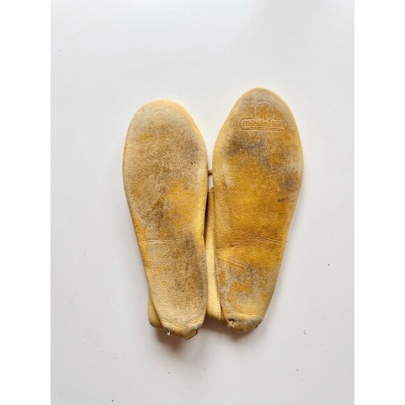 HIDES IN HAND Yellow Moose Leather Single Sole Moccasins, Size 11 - Picture 10 of 14